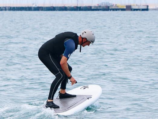 What Benefits Does a Hydrofoil Board with Motor Offer?